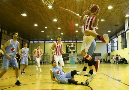 Σαραντάρα οι Έφηβοι του Θρύλου στον Κολοσσό (pics)