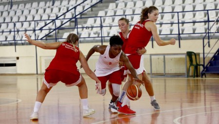 Πιθανότητες να γίνει στο ΣΕΦ το Ολυμπιακός-Βίσλα Κρακοβίας