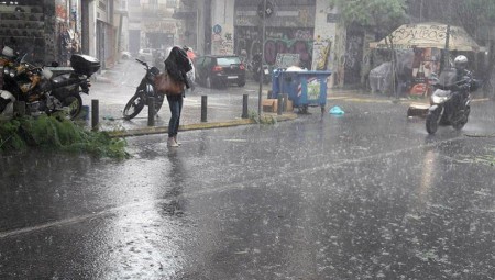 Έρχεται νέο κύμα κακοκαιρίας με χιόνια και καταιγίδες