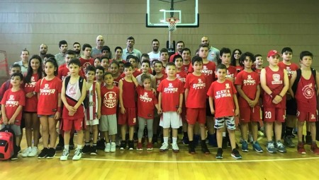 Ο Μάντζαρης στο Summer Camp! (vid)