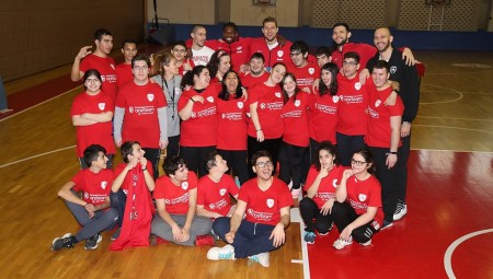 ONE Team με «Παπ», Σάσα, Κόνιαρη και Πολ! (video + photos)