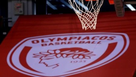 «Δεν θα μπορούσε να είναι άλλος από τον Ολυμπιακό» (photo)