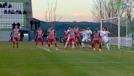 2-0 με απευθείας κόρνερ και φάουλ στον Κρίστινσον! (video)