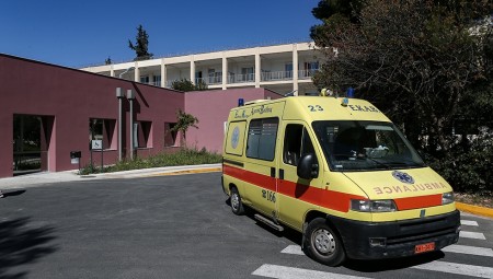 Ασφυκτική πίεση από την αύξηση των εισαγωγών στα νοσοκομεία (video)