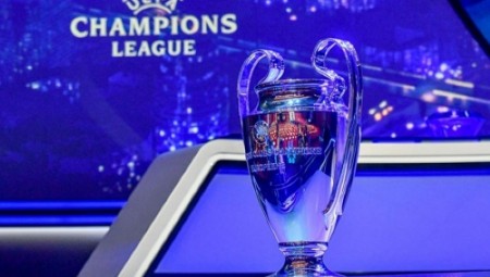 UEFA Champions League: Νάπολι-Ρεάλ Μαδρίτης, Ντόρτμουντ-Μίλαν και 14 ακόμα αναμετρήσεις «παίζουν» στην COSMOTE TV