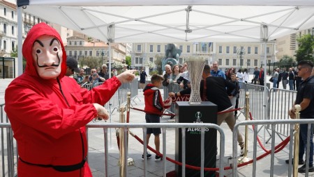 Eπιχείρηση «La Casa De Papel» για την κούπα του Conference! (photos)