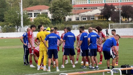 Εμφατικό ντεμπούτο για Πιτό στον πάγκο των νέων του Ολυμπιακού!