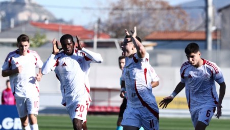 Μαθαίνει αντίπαλο στο Youth League ο Θρύλος