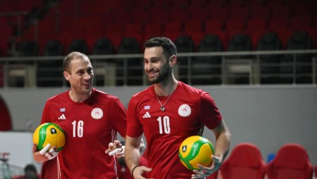 Η προπόνηση του Ολυμπιακού ΟΝΕΧ στο «Burhan Felek Voleybol Salonu» (photos)