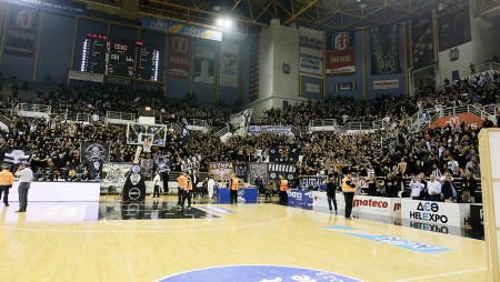 Σοκαριστική καταγγελία για εμετικό σύνθημα στο ΠΑΟΚ-Άρης!