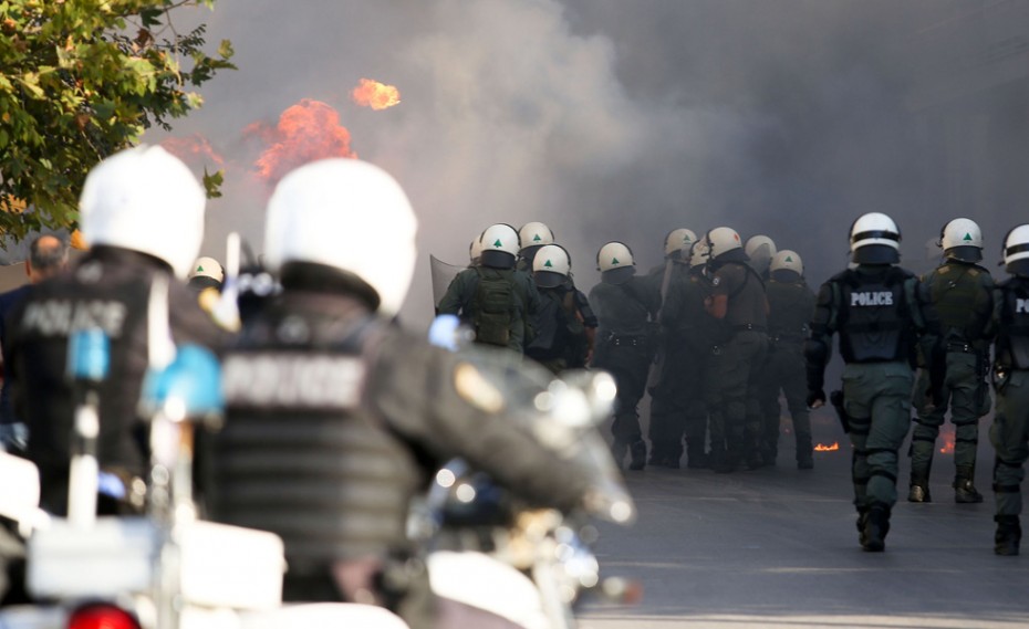 Τραυματίστηκε αστυνομικός στην Τούμπα!