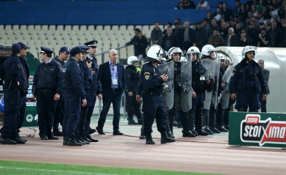 Παραδέχτηκαν στον ΠΑΟ ότι υπάλληλοί του επιτέθηκαν στον πάγκο του Ολυμπιακού