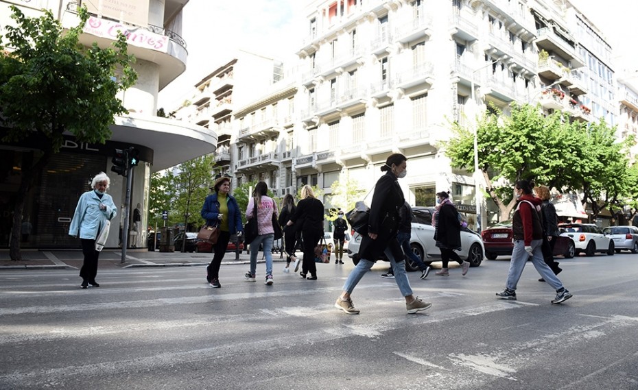 Οι πρώτες ώρες μετά την άρση του lockdown! (videos, photos)