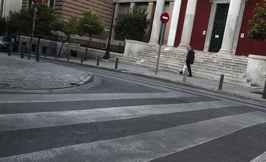 «Ολικό lockdown μέχρι 30 Νοεμβρίου»