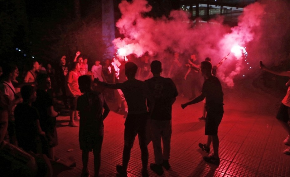 Αποθέωση του Θρύλου στο Αγρίνιο (video)