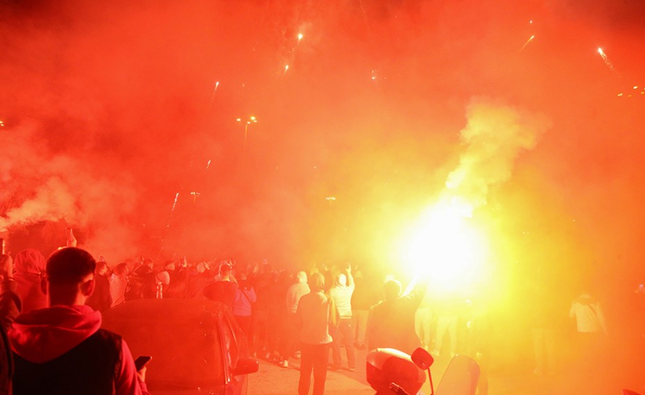 Έγινε η νύχτα... μέρα στο ΣΕΦ! Αποθέωση για τους θριαμβευτές του 10-0! (photos)