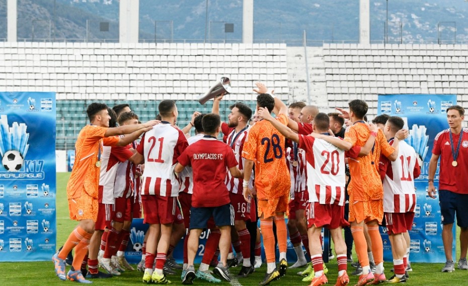 Μουζακίτης: «Αυτό σημαίνει Ολυμπιακός, μόνο τίτλοι»