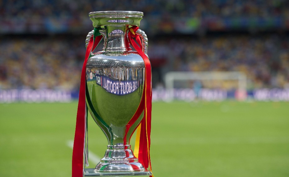 Το τρόπαιο του UEFA EURO 2024 επισκέπτεται αύριο την Αθήνα!