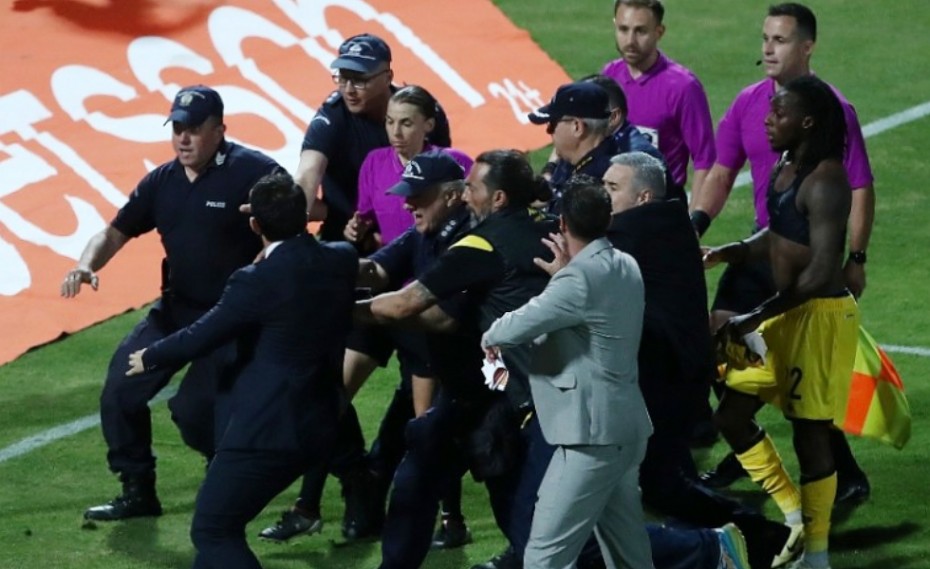 Η Φραπάρ έπαθε σοκ από την άνανδρη επίθεση του Καρυπίδη, οργή και στην UEFA