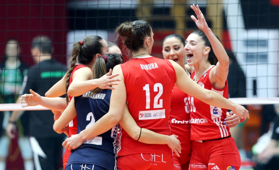 Και άλλο γλέντι από τα κορίτσια του Θρύλου, 3-1 τον πελάτη!